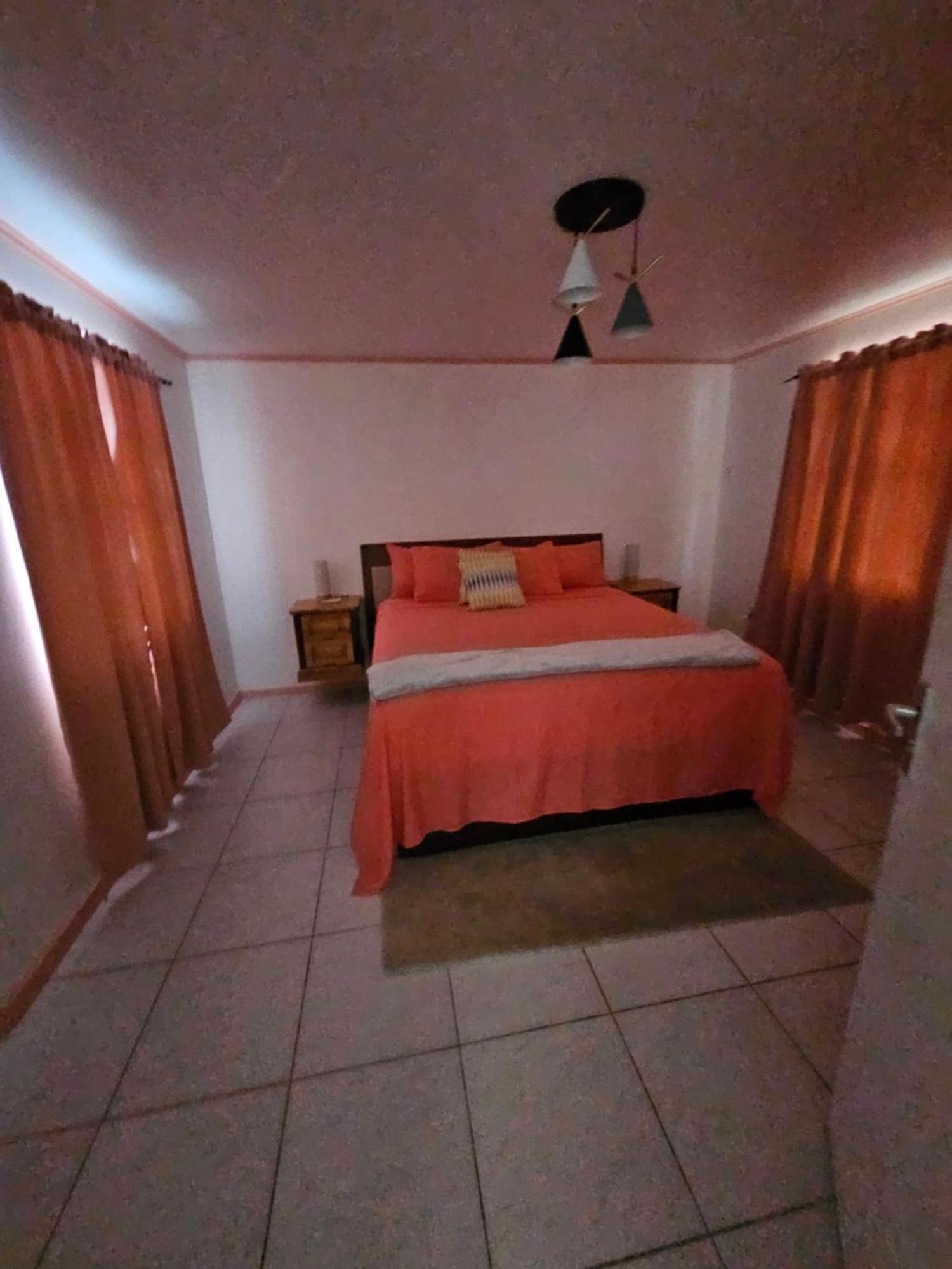 Villa Raven'S Paradise Willemstad Buitenkant foto